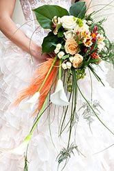 Bouquet mix of flower and foliage